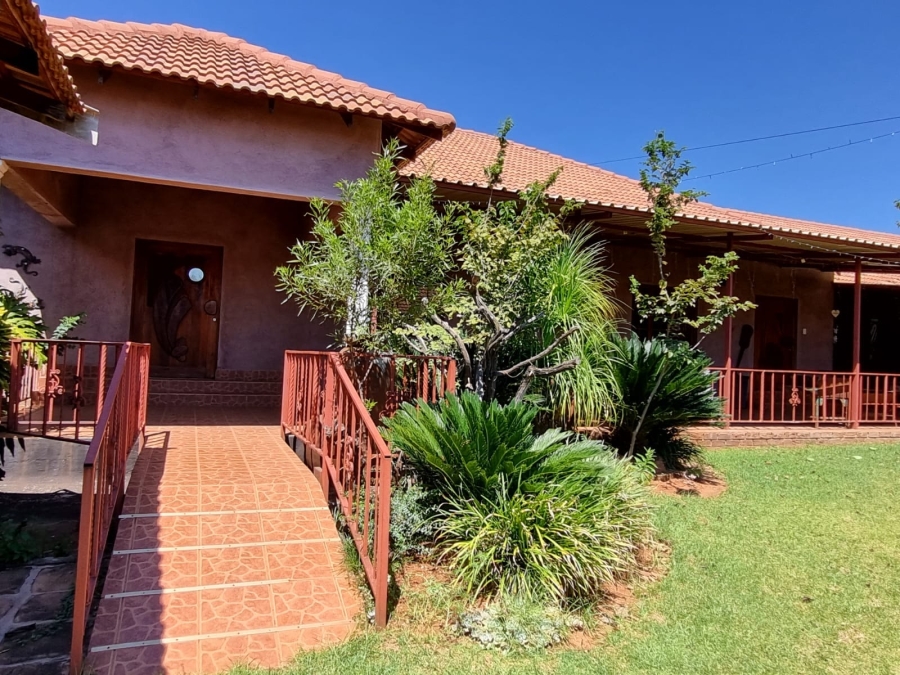 Commercial Property for Sale in Zeerust North West